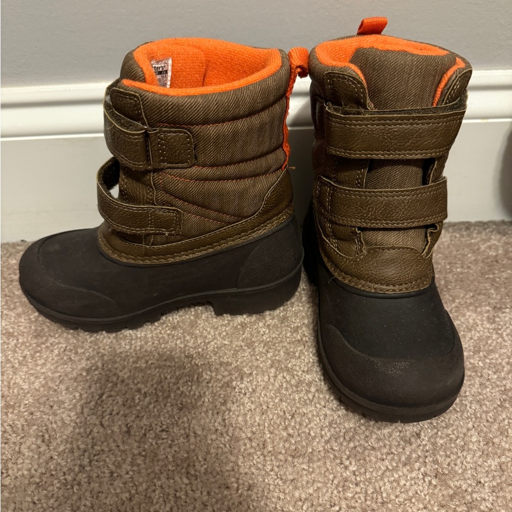 Carters snow boots